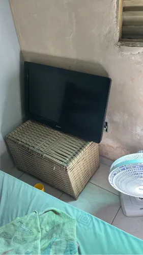 Vendo tv 32 polegadas usada !