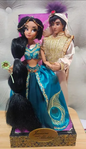 Casal Jasmine e Aladdin Disney Fairytale Designer Collection 