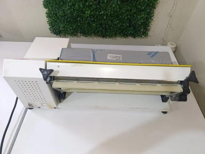 Cilindro abre massas para pizzarias
