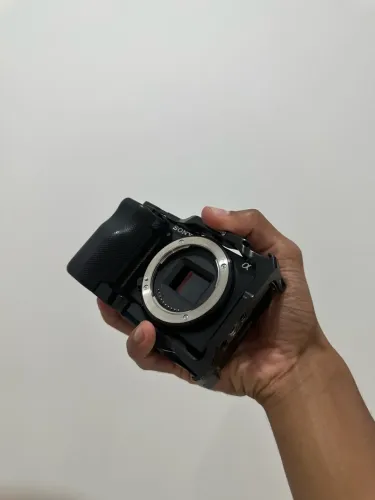 Sony Zv E-10 + Cage SmallRig