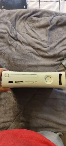 Xbox 360 Fat - luz vermelha. 