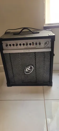 Caixa Amplificada Lx 100 baixei O Valor pra vender logo