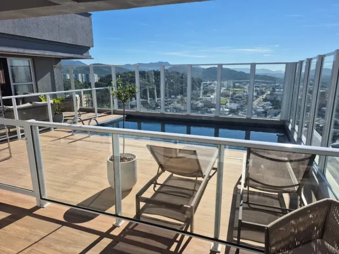 Apartamento para venda possui 76 metros quadrados com 2 quartos