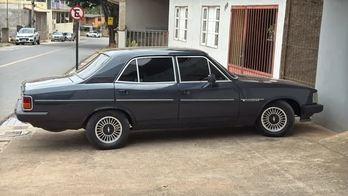 Chevrolet Opala Comodoro/comod. SLE 4.1/2.5 1990