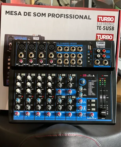 Mesa de som Profissional 12 Canais Turbo Music