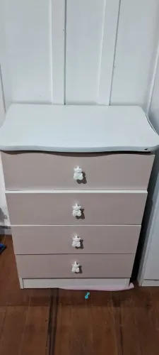 Comoda infantil menina