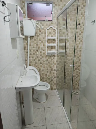 Alugo kit bairro forquilhas Lisboa 1.100.... *
