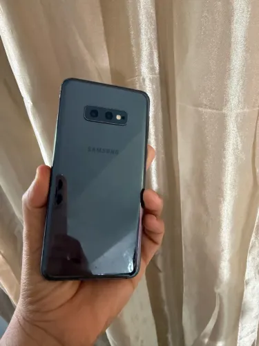 2 celulares! Leiam o anúncio!!!!