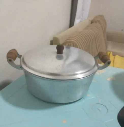 Panela/tacho de alumínio fundido 