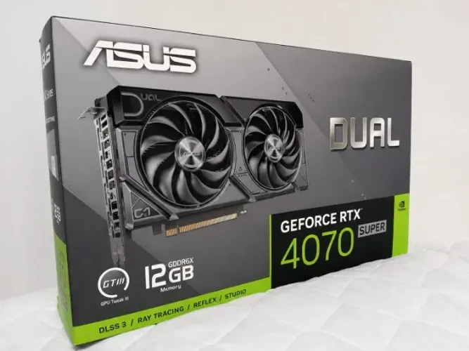 Placa de Video ASUS RTX 4070 SUPER - NOVO, LACRADO, 100% ORIGINAL