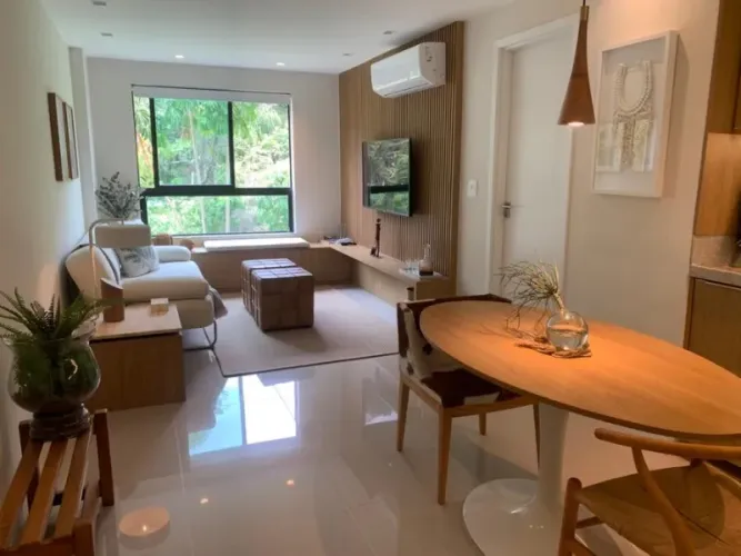 Apartamento à venda em Petrópolis-RJ: 1 quarto, 1 sala, 1 banheiro, 1 vaga de garagem, 40m