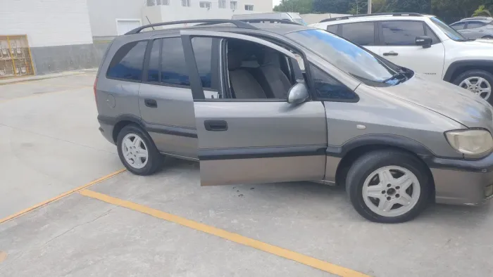 Chevrolet Zafira Expres. 2.0 MPFI Flexpower 5P AUT 2011