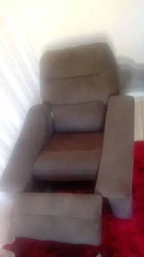 POLTRONA RECLINÁVEL