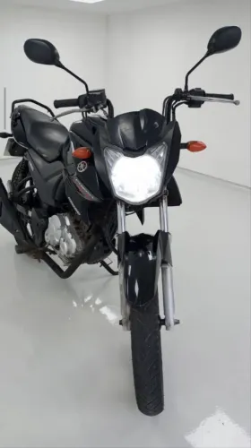 Vendo Moto Yamaha/YS150 FAZER ED (Nacional)