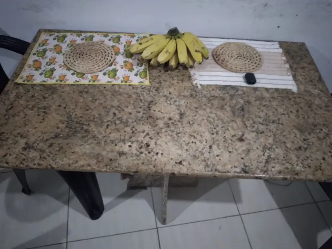 Mesa granito, tampo e base