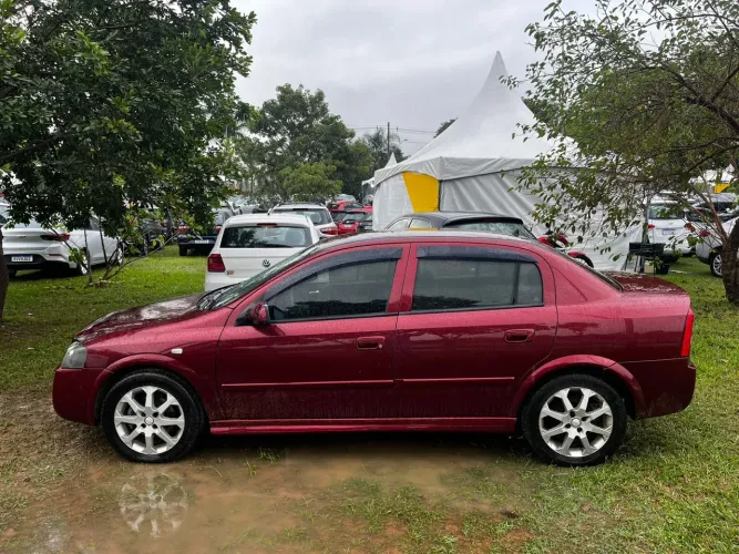 Chevrolet Astra Sed. Advant. 2.0 8V MPFI Flexp. 4P 2011