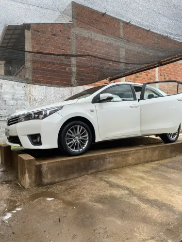 Toyota Corolla XEI 2.0 Flex 16V Aut. 2016