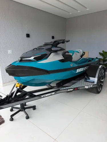 Jet ski GTX 325 Limited 2025