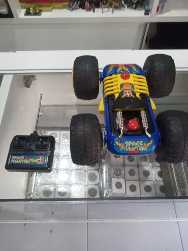 Brinquedo Rádio Controle Space Phantom - Estrela (Nunca Usado)