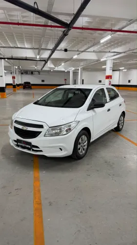 Chevrolet Onix JOY Hatch 1.0 8V Flex Mec. 4P 2017