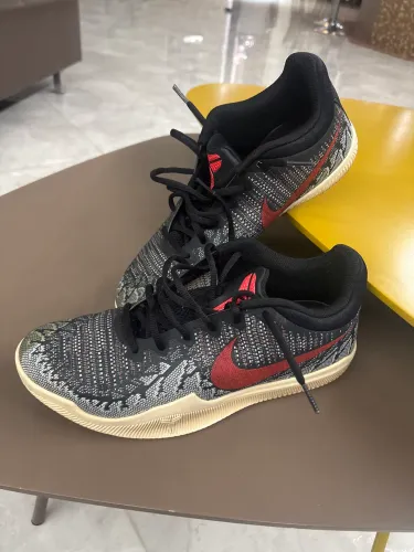 Tênis Nike Kobe Bryant 40 