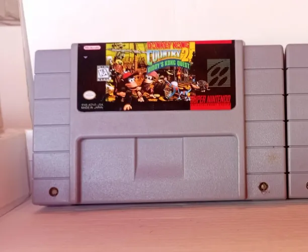 Donkey Kong Cowntry 2 original americana relabel
