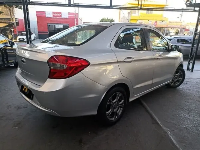 Ford KA+ Sedan 1.5 SEL 16V Flex 4P 2015
