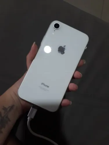 Iphone Xr 64gb original (usado) - branco