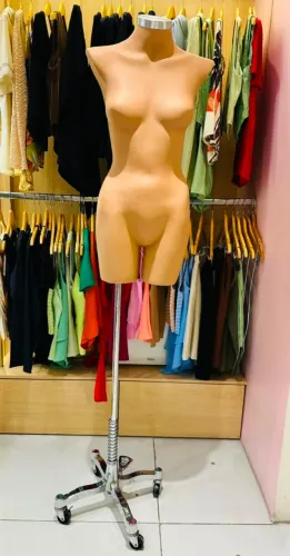 Manequins