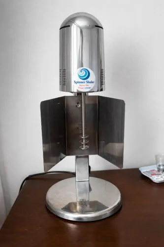Batedor de Milk Shake Profissional Super Mix TITAN 1200W Inox