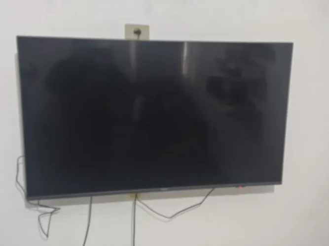 TV Philips 50 pol, 4k, 60 fps. Ambiligh com Fire TV stick 4k