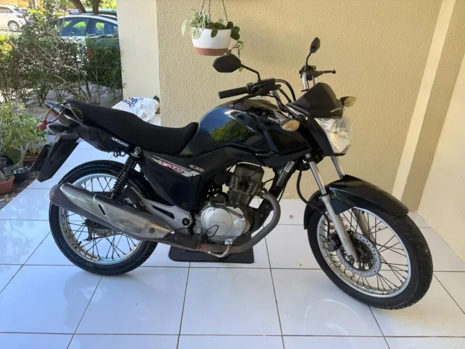 Honda CG Fan 150 2015 - Revisada, Documentação em Dia