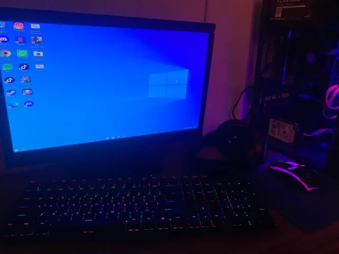 Pc gamer completo, monitor, mouse, teclado, fone e mouse pad!