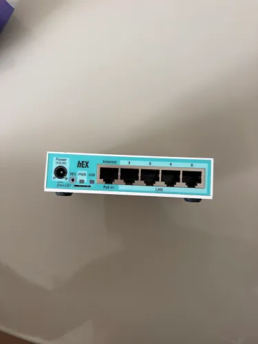 MIKROTIK RB750 Gr3