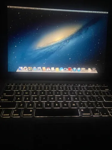MacBook i5 com ssd
