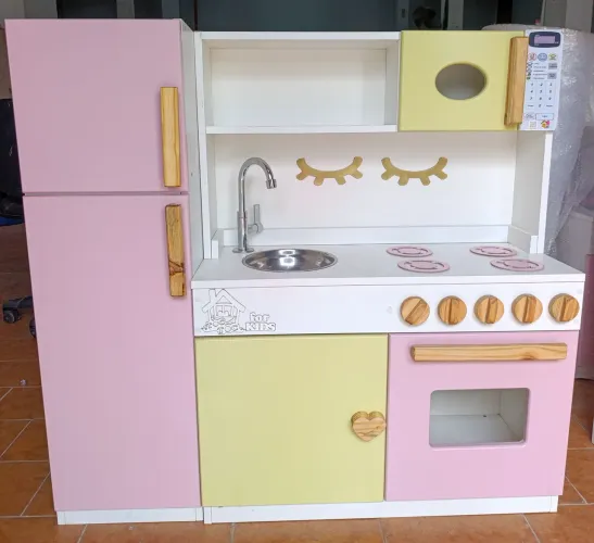 Móveis e brinquedos infantis em MDF sob encomenda 