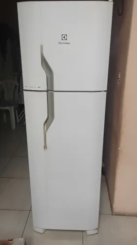 Geladeira electrolux Frost free