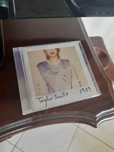 CD Taylor Swift - 1989 (standart)
