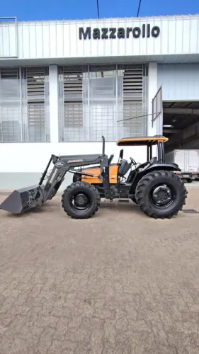 Valtra 800 4x4 ano 1999 com plaina BAND 550