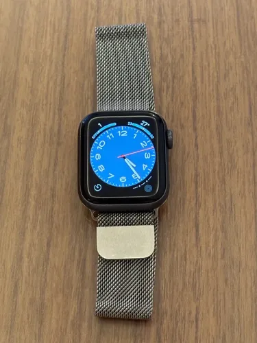Apple Watch Series 5 - 40mm perfeito estado