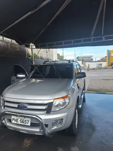 Ford Ranger XLS 2.5 16V 4X2 CD Flex 2015