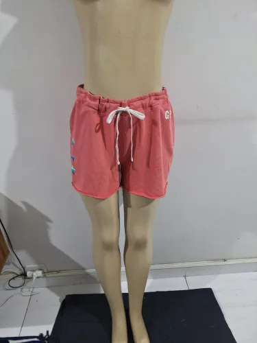 Short feminino gap