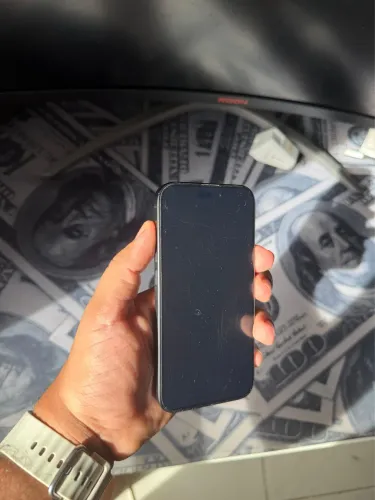 IPHONE 15 pro