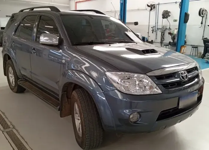 Toyota Hilux SW4 SRV D4-d 4X4 3.0 TDI Dies. AUT 2008
