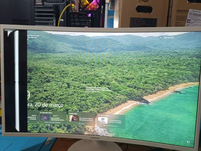 Monitor Samsung 32 curvo *LEIA*