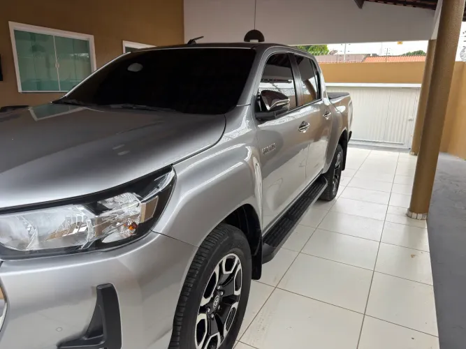 Toyota Hilux CD SRV 4X4 2.8 TDI Diesel Aut. 2022