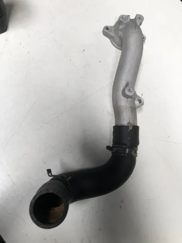 Tubo Cano Bomba De Água Toyota Hilux 2.8 2016/2020