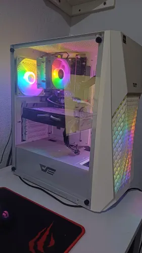 Kit i5 3470, 16gb de RAM e cpu cooler.