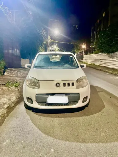 Fiat Uno Vivace/rua 1.0 EVO Fire Flex 8V 5P 2012