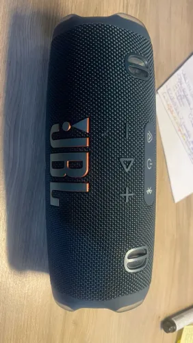 Caixa de Som JBL - Xtreme charge 6